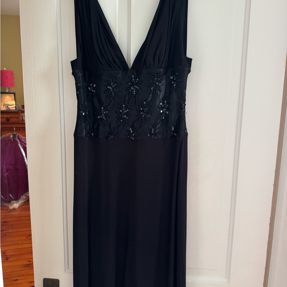 Elegant Black Evening Dress
